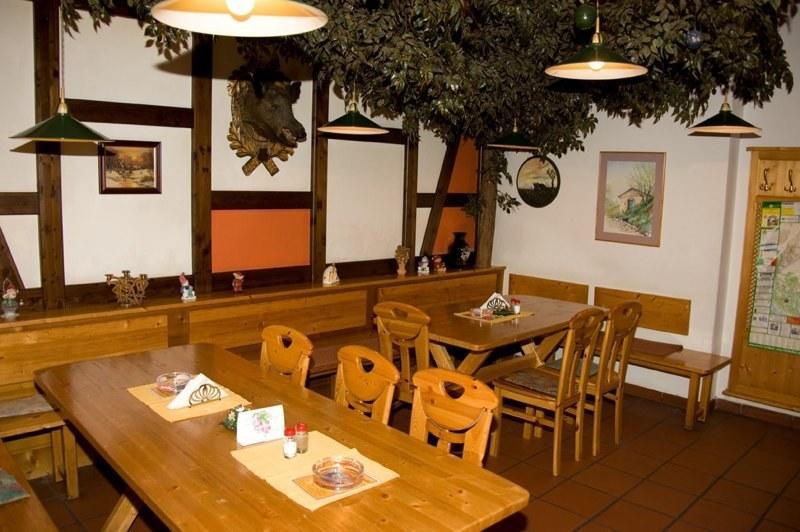 Gasthof Ludl Groß-Enzersdorf Екстериор снимка