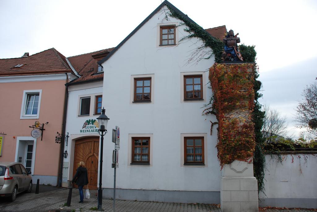Gasthof Ludl Groß-Enzersdorf Екстериор снимка